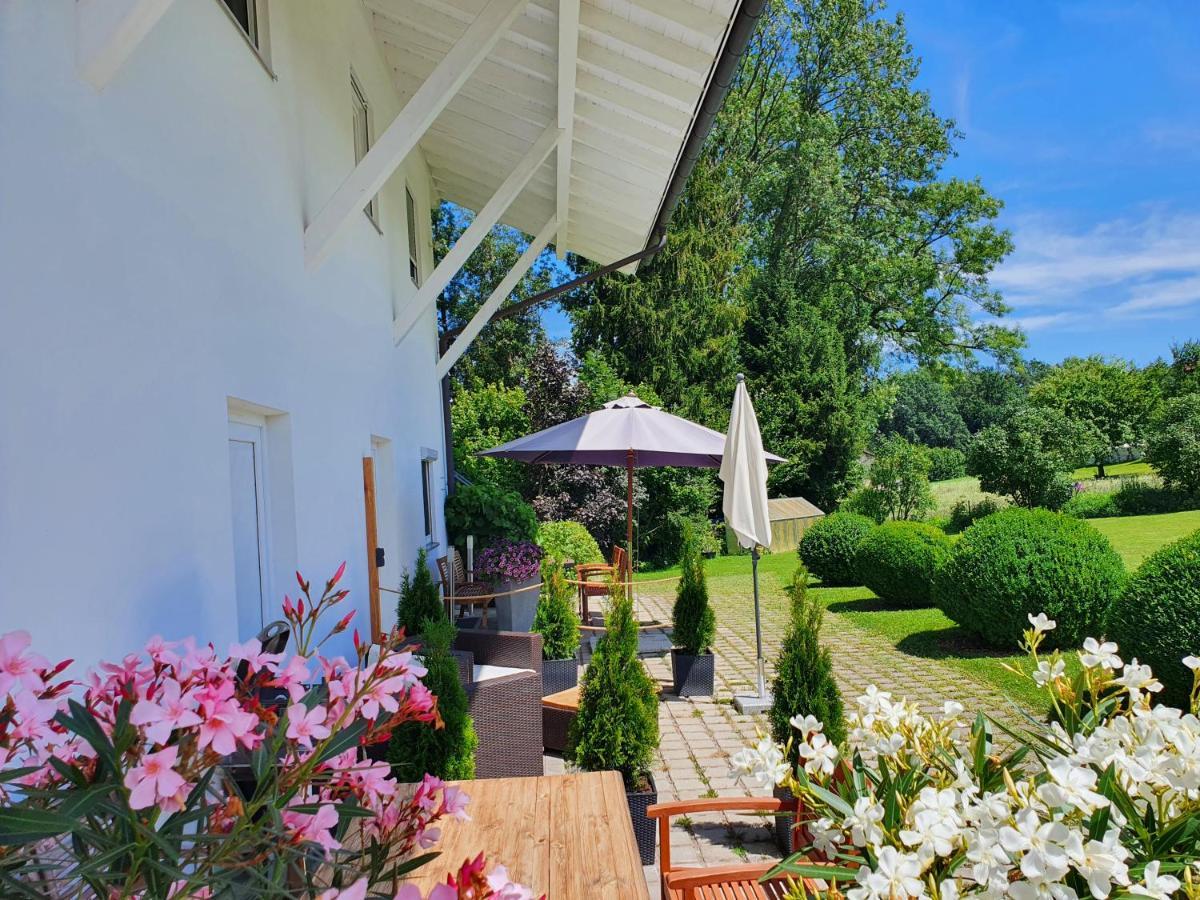 Ferienwohnung Wohlfuehleckerl Tittmoning Exterior foto