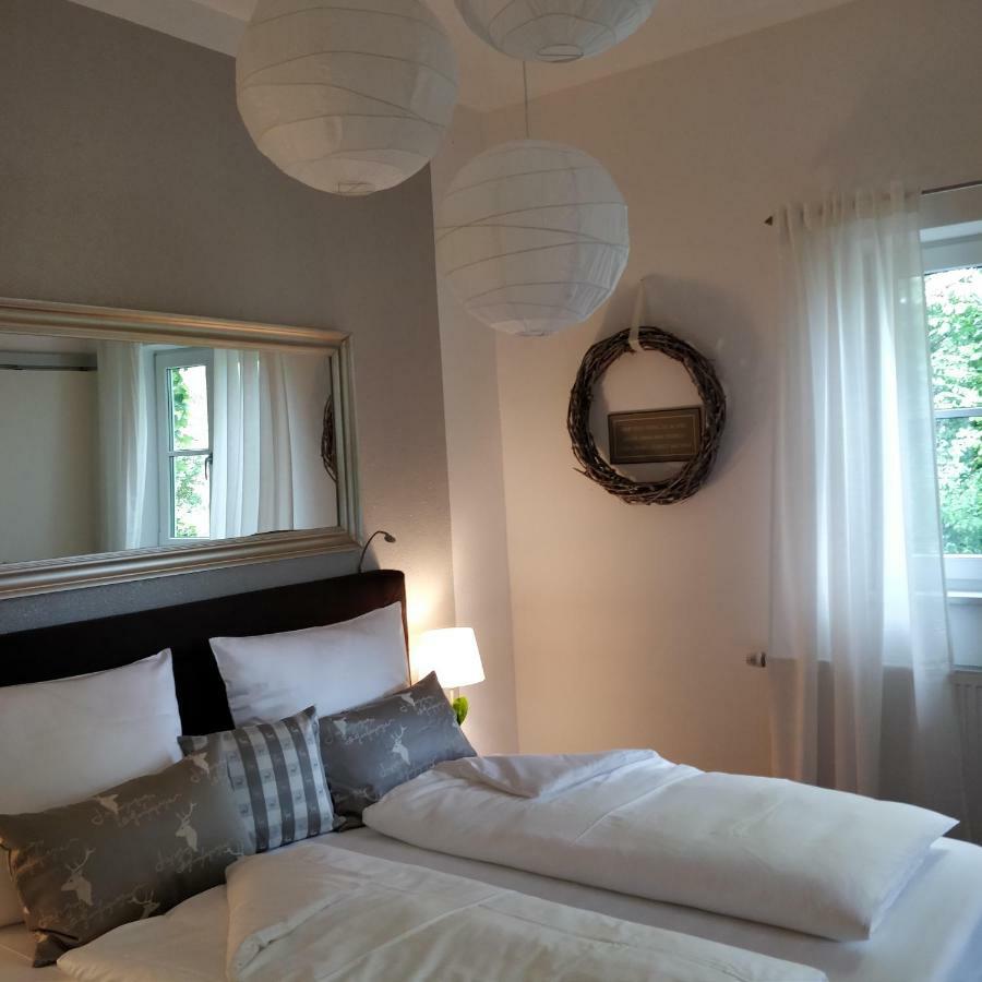 Ferienwohnung Wohlfuehleckerl Tittmoning Exterior foto